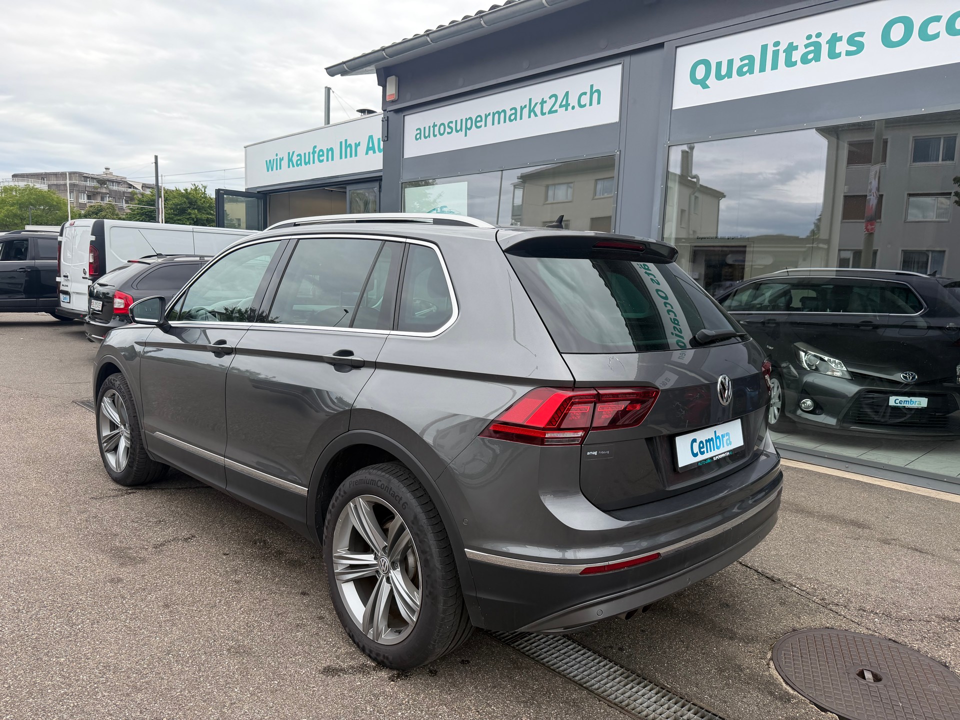 VW Tiguan Allspace 2.0 TDI SCR Highline 4Motion DSG-image-3