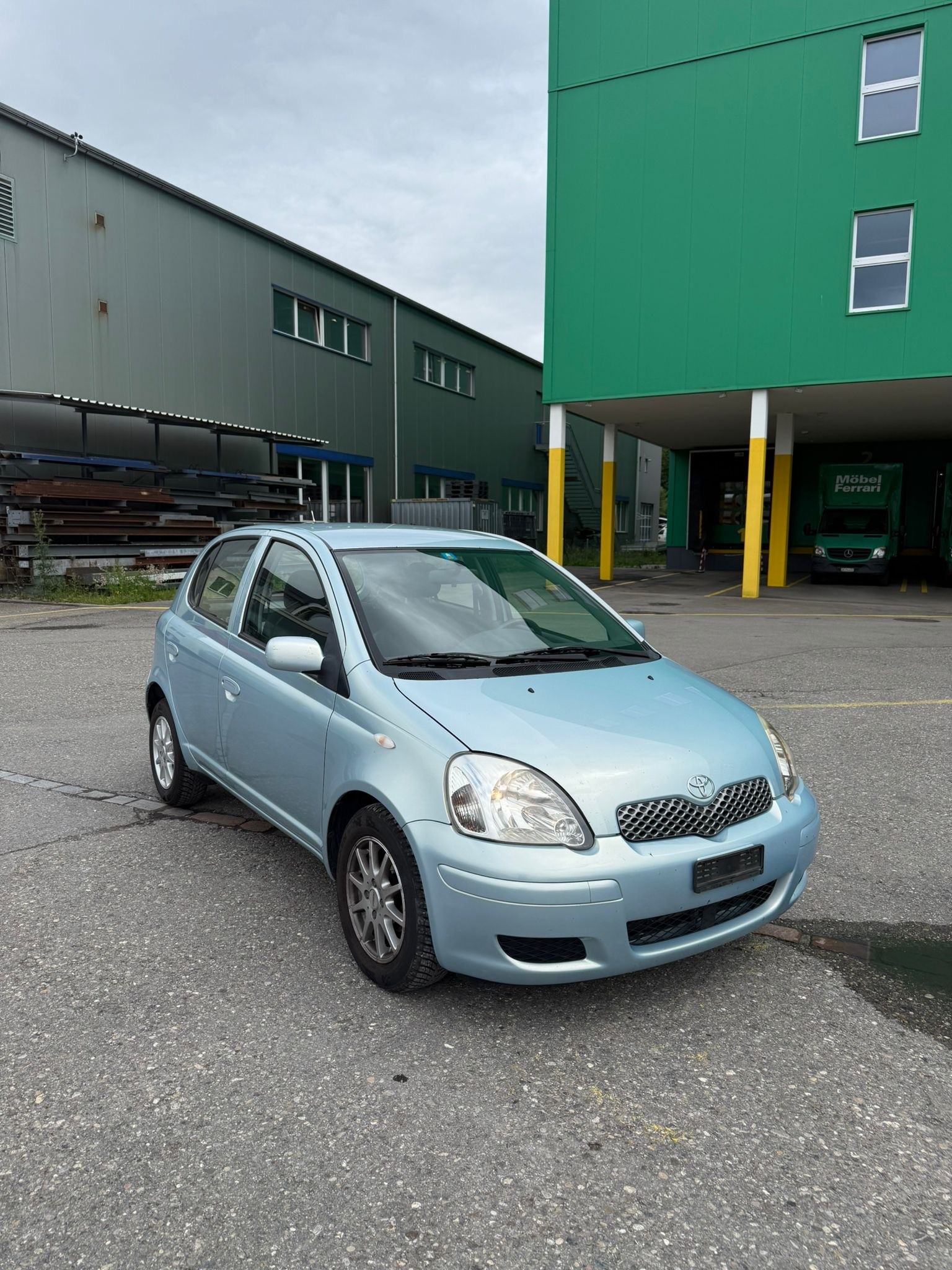 TOYOTA Yaris 1.4 D-4D Linea Luna-image-0