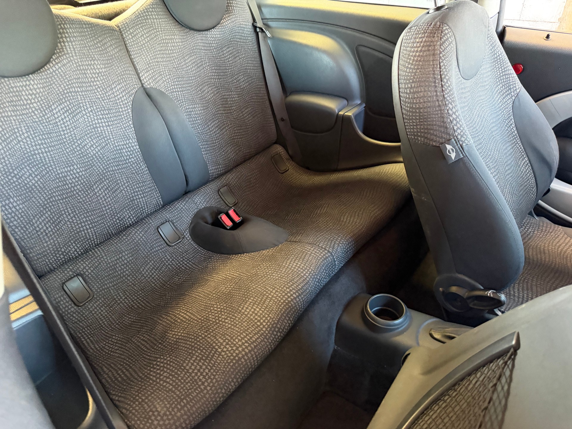 MINI Cooper-image-8