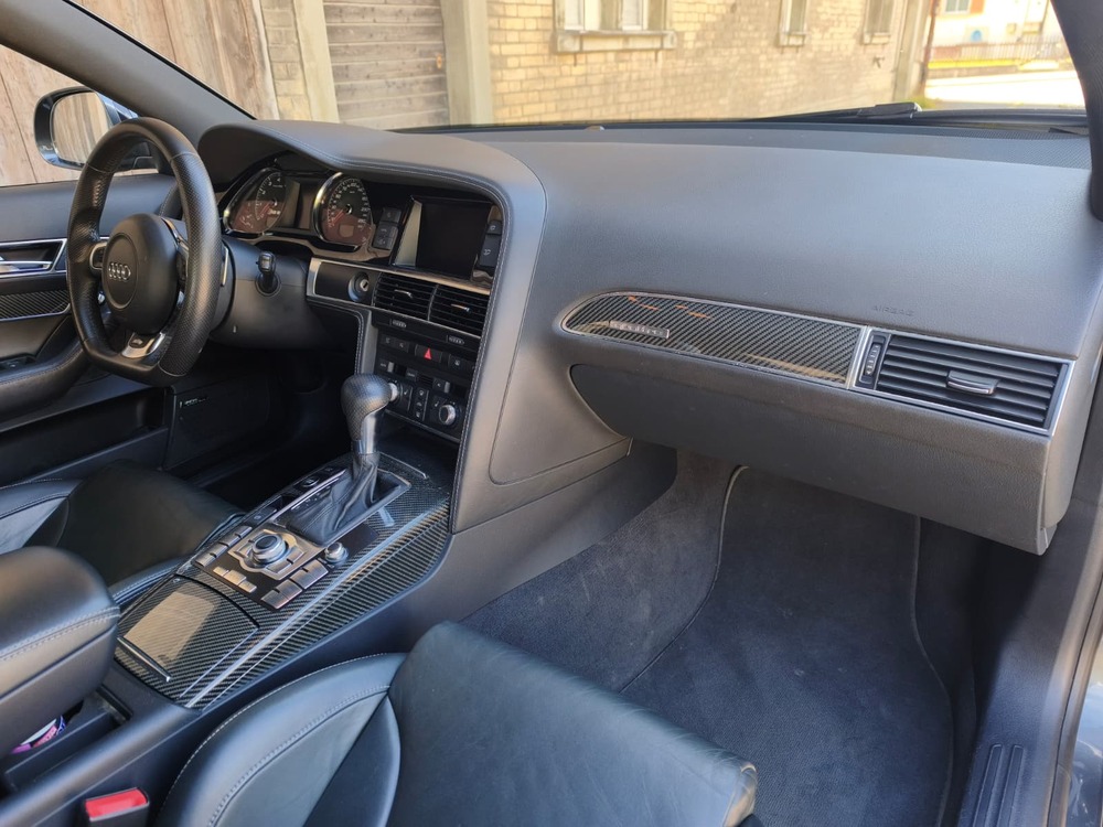 AUDI RS6 Limousine 5.0 TFSI V10 quattro tiptronic-image-11
