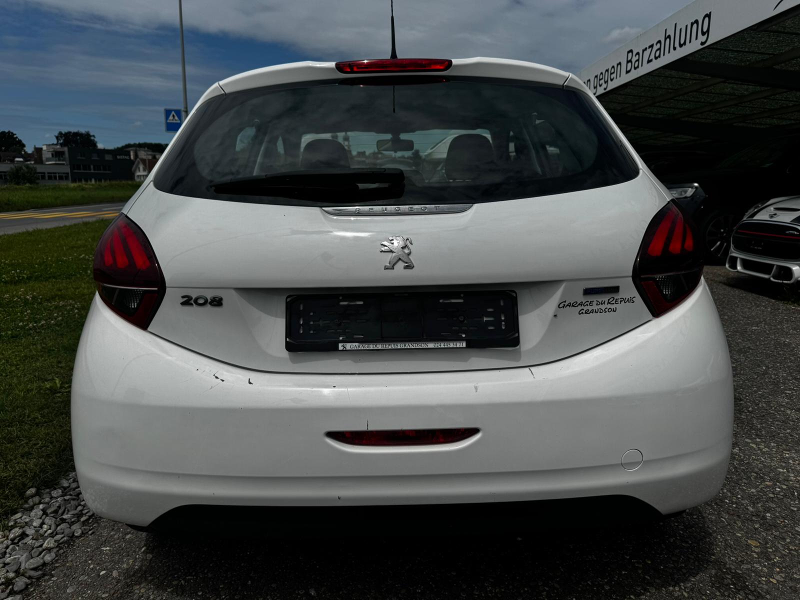 PEUGEOT 208 1.2 PureTech Active-image-5