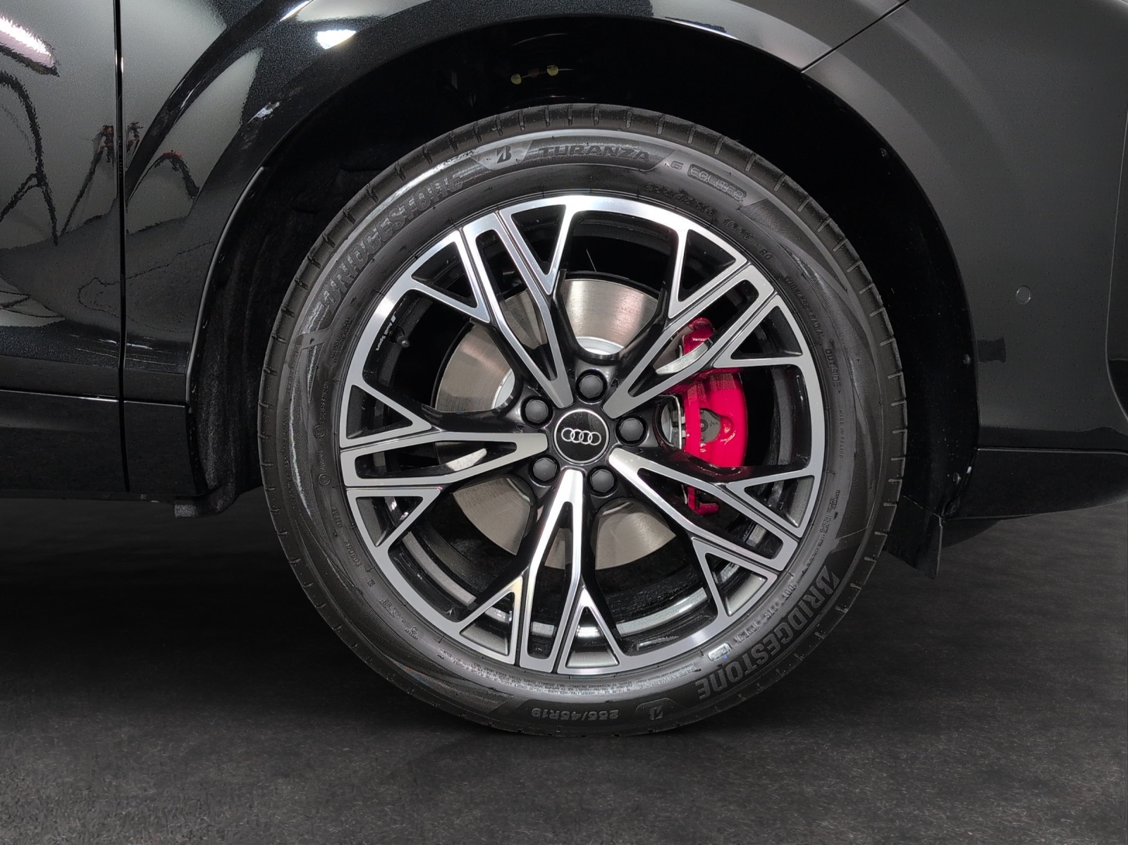 AUDI Q3 Sportback TDI quattro 142 kW S tronic-image-4