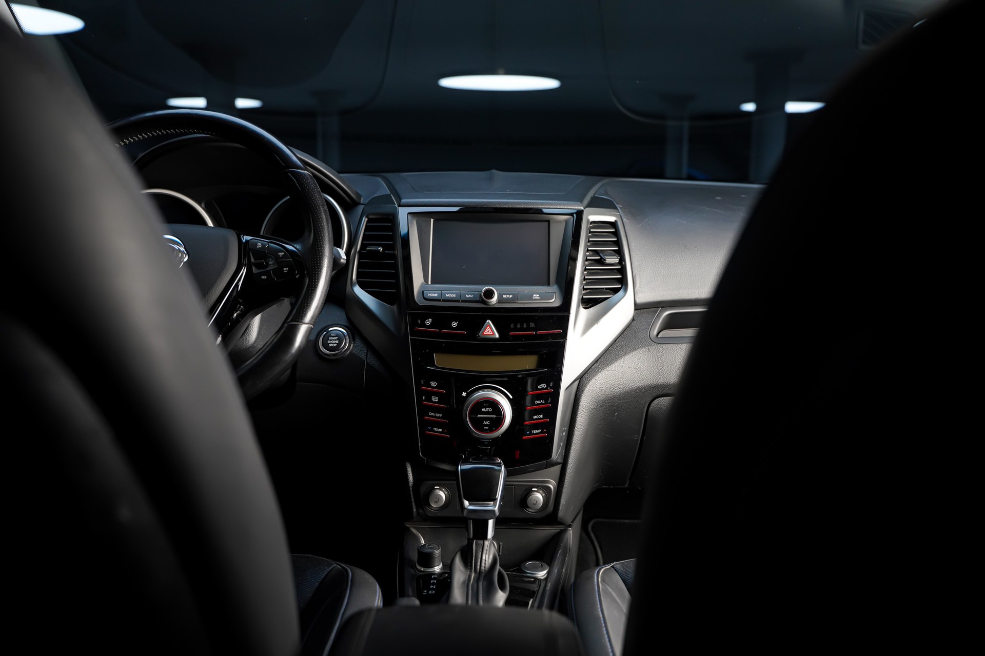 KGM-SsangYong XLV 1.6 eXDi Quartz 4WD Automatic-image-20