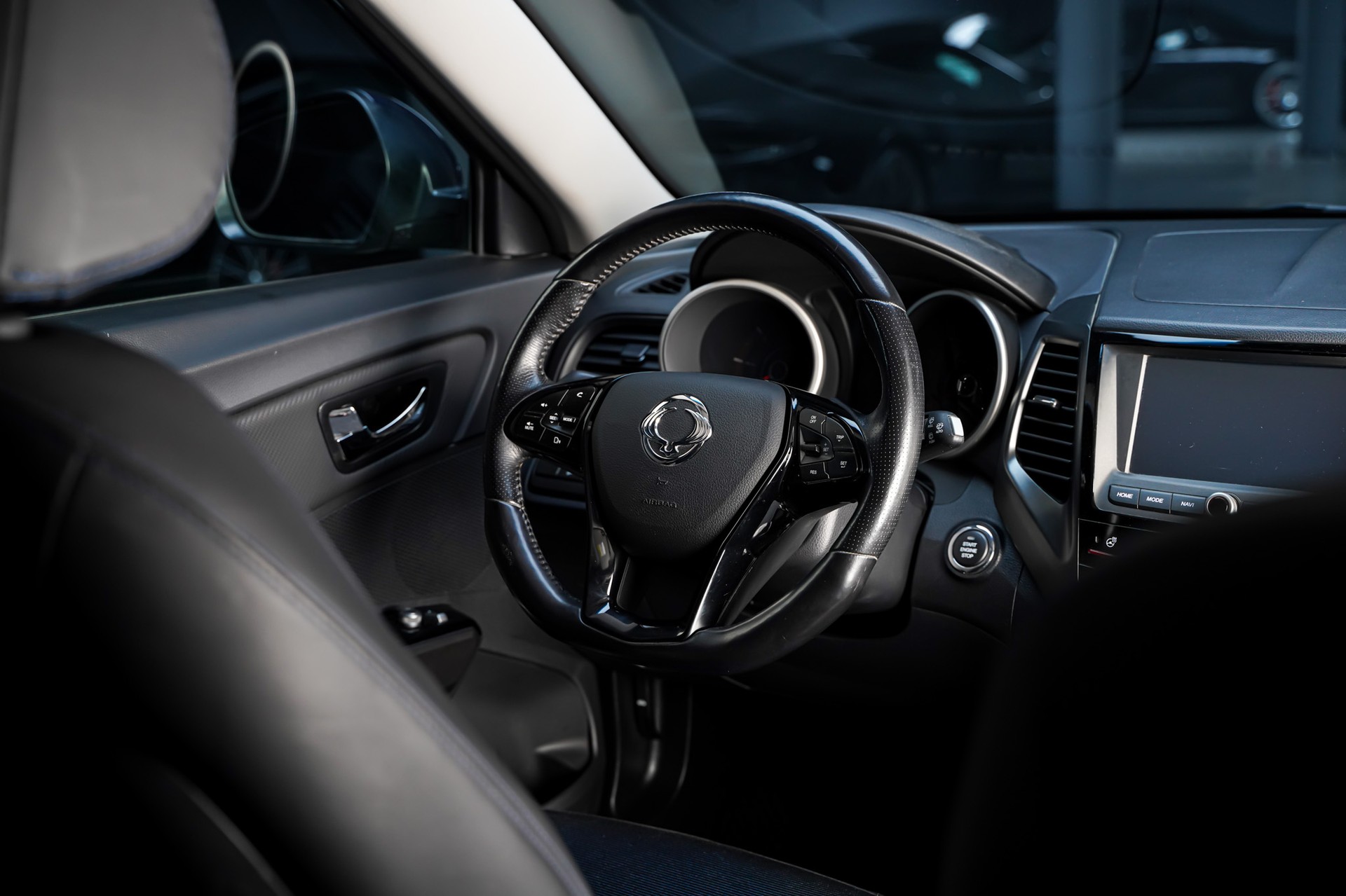 KGM-SsangYong XLV 1.6 eXDi Quartz 4WD Automatic-image-19