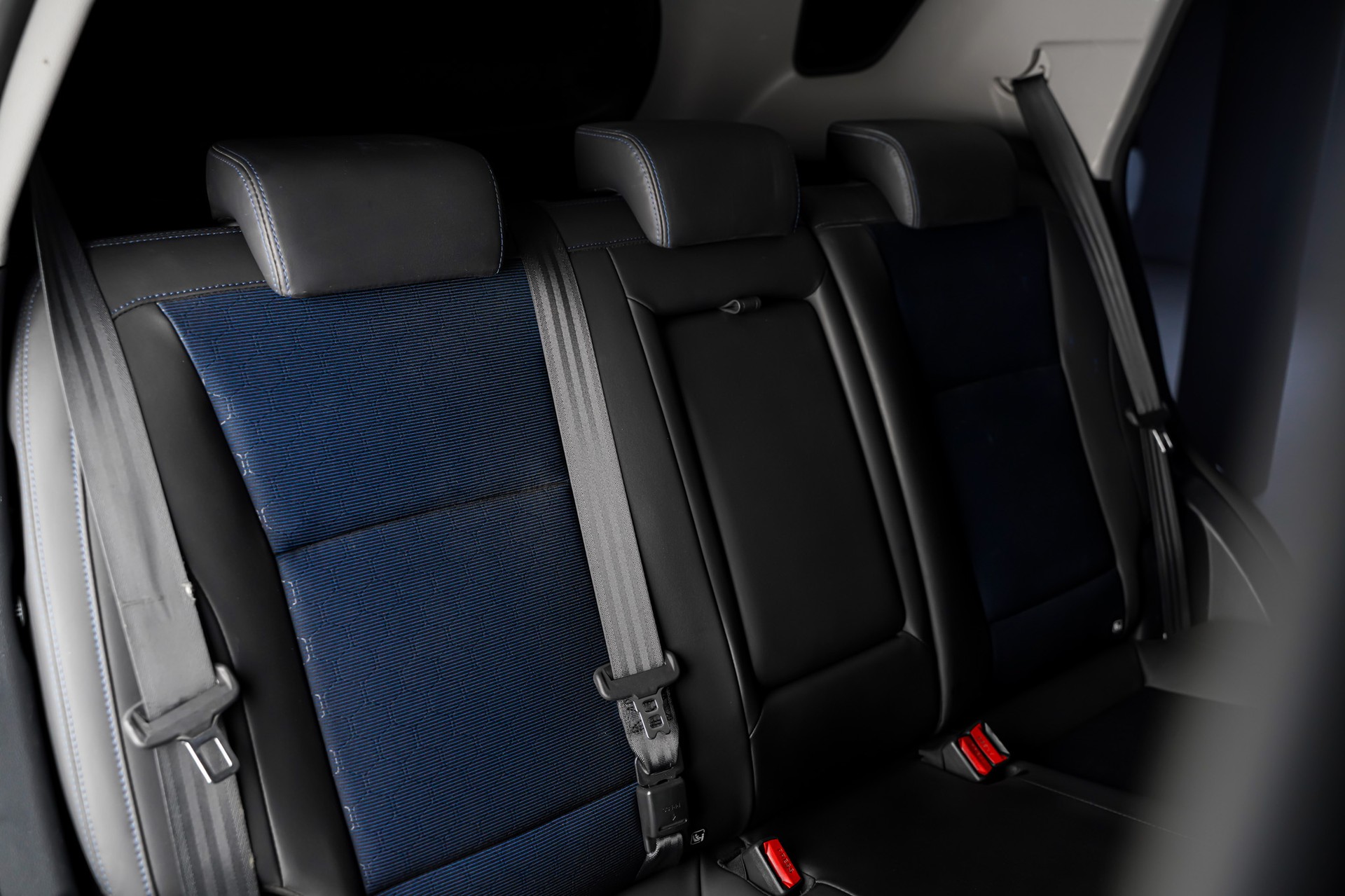 KGM-SsangYong XLV 1.6 eXDi Quartz 4WD Automatic-image-15