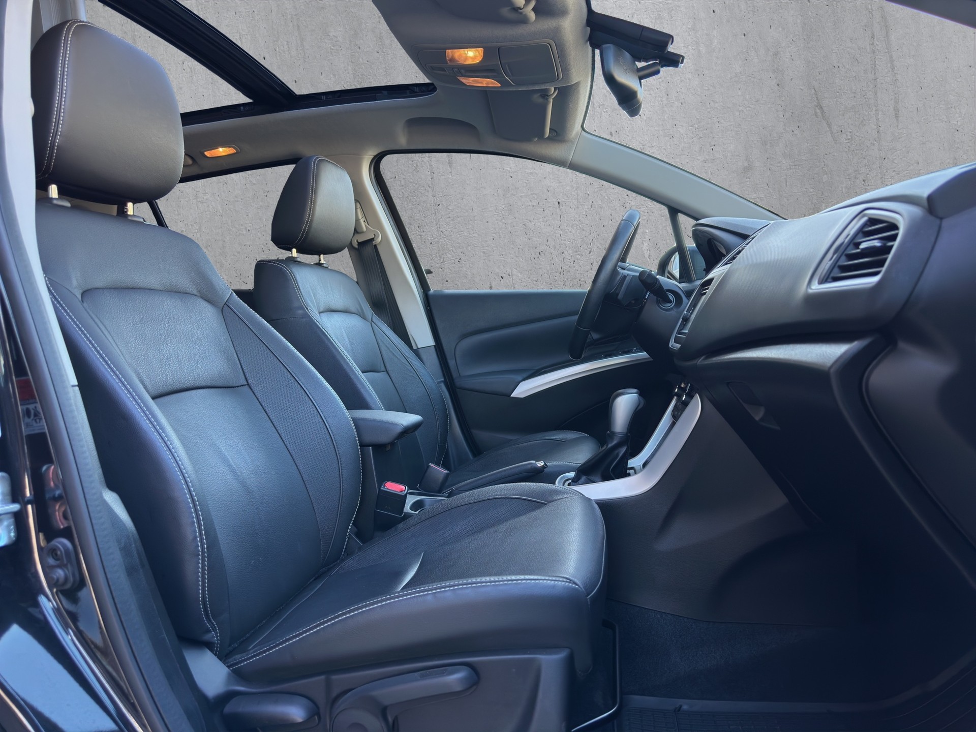 SUZUKI SX4 S-Cross 1.6 16V Compact Top 4x4-image-11