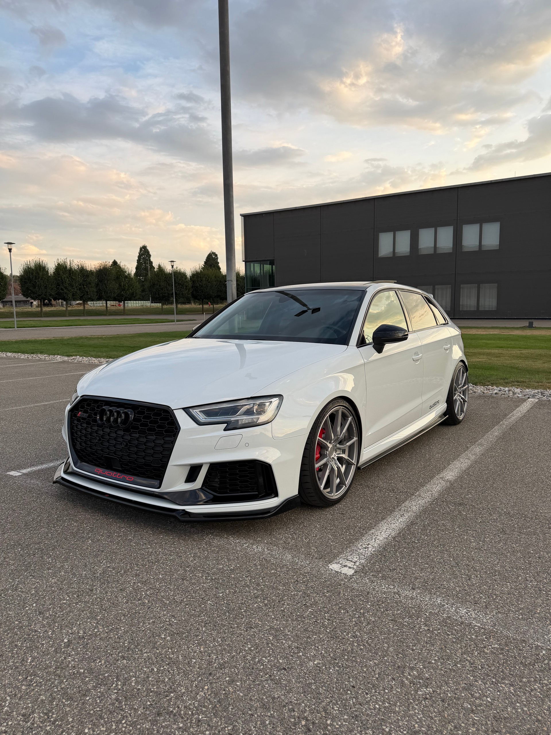 AUDI RS3 Sportback 2.5 TSI quattro S-tronic