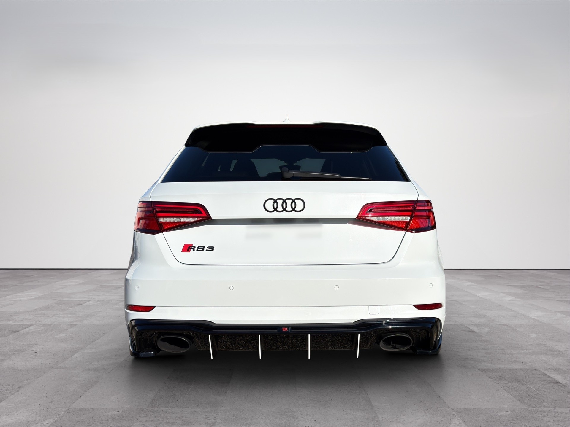 AUDI RS3 Sportback 2.5 TSI quattro S-tronic-image-4