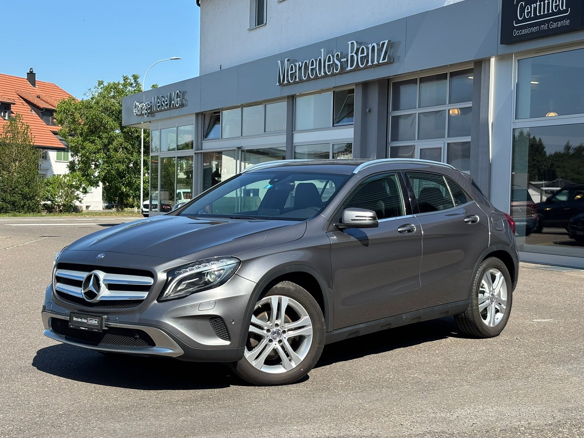 MERCEDES-BENZ GLA 200d Urban 4Matic-image-0