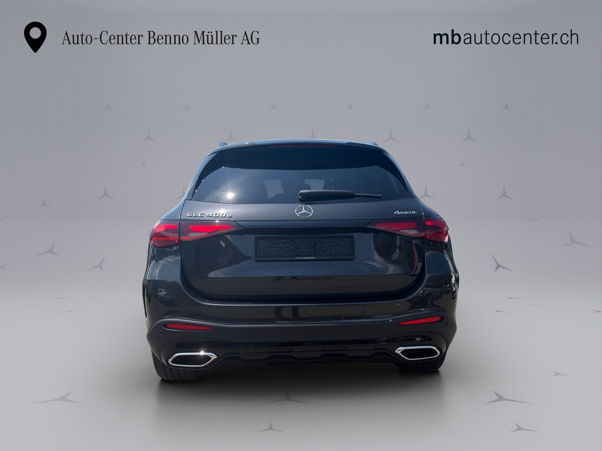 MERCEDES-BENZ GLC 400 e EQ Star AMG Line 4matic-image-4