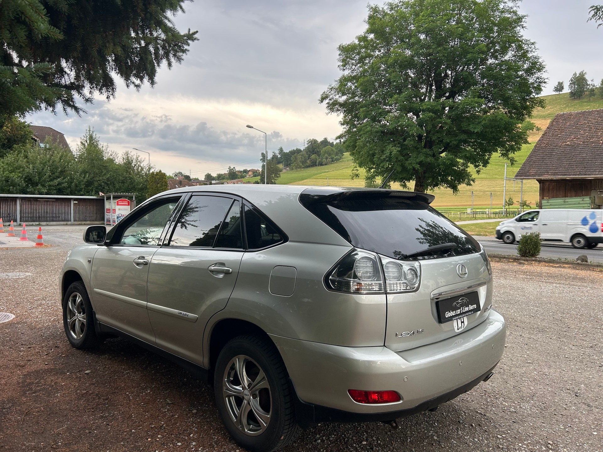 LEXUS RX 400h AWD Automatic-image-6