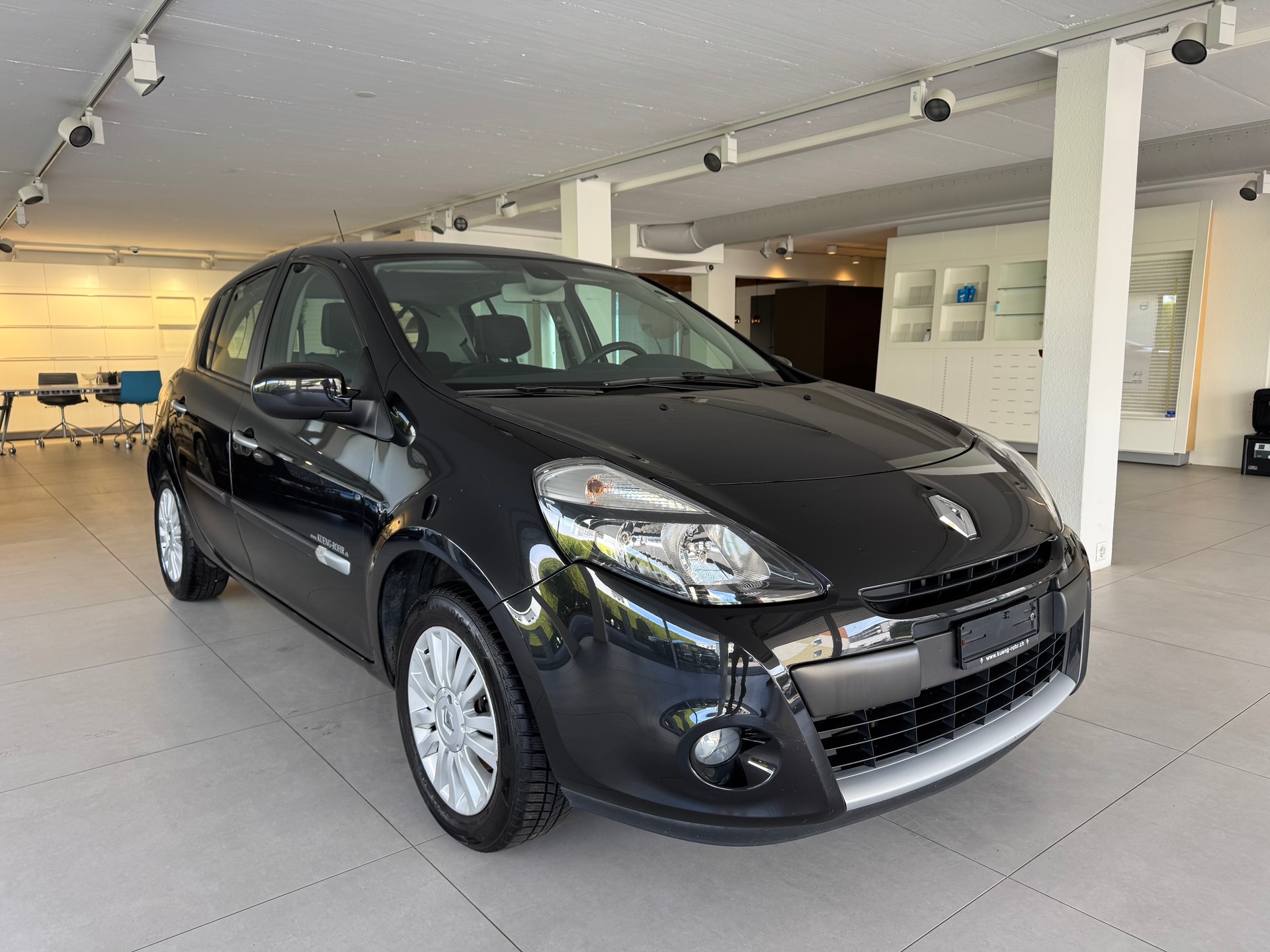 RENAULT Clio 1.2 16V Turbo S-image-1
