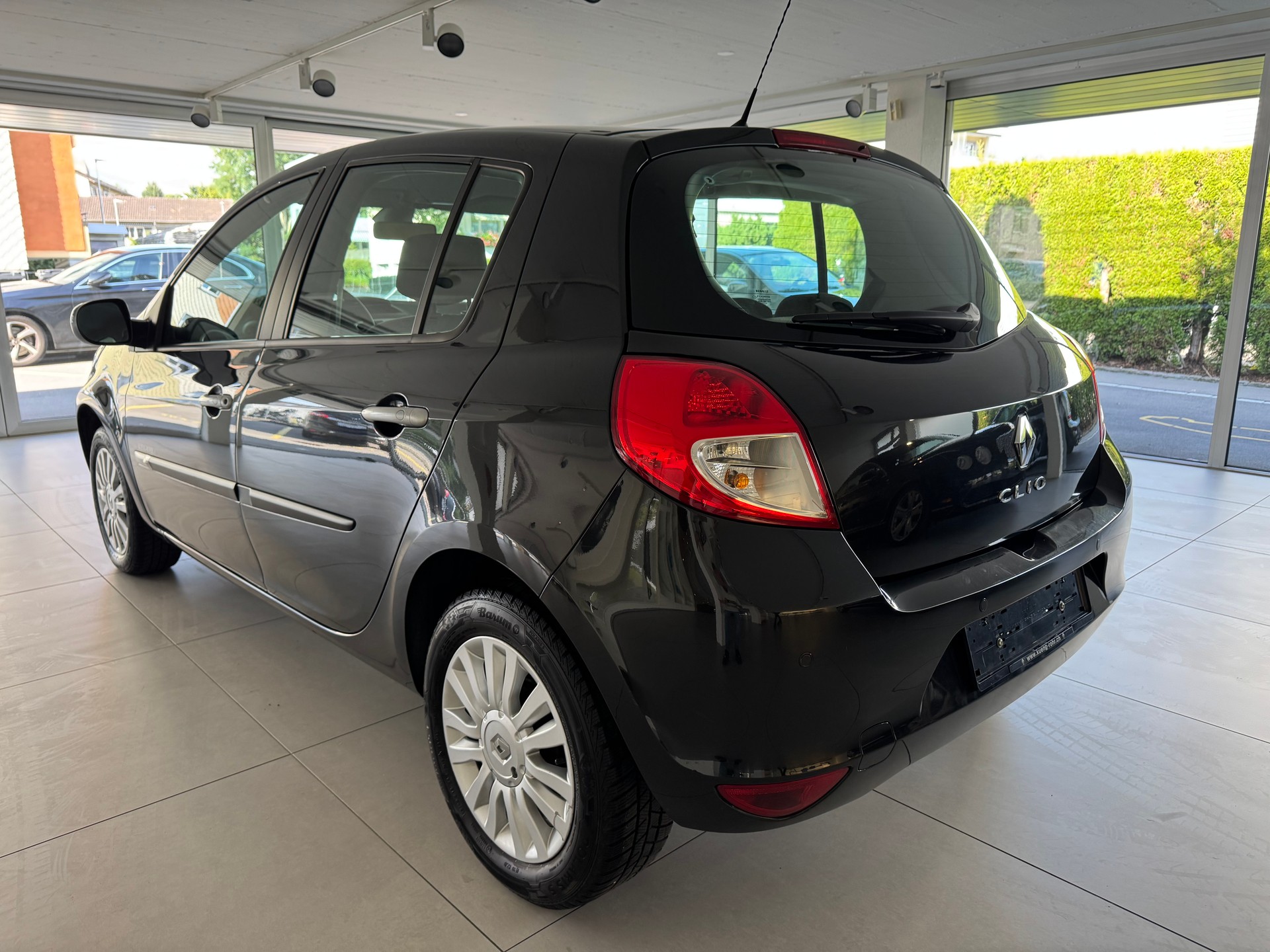 RENAULT Clio 1.2 16V Turbo S-image-6
