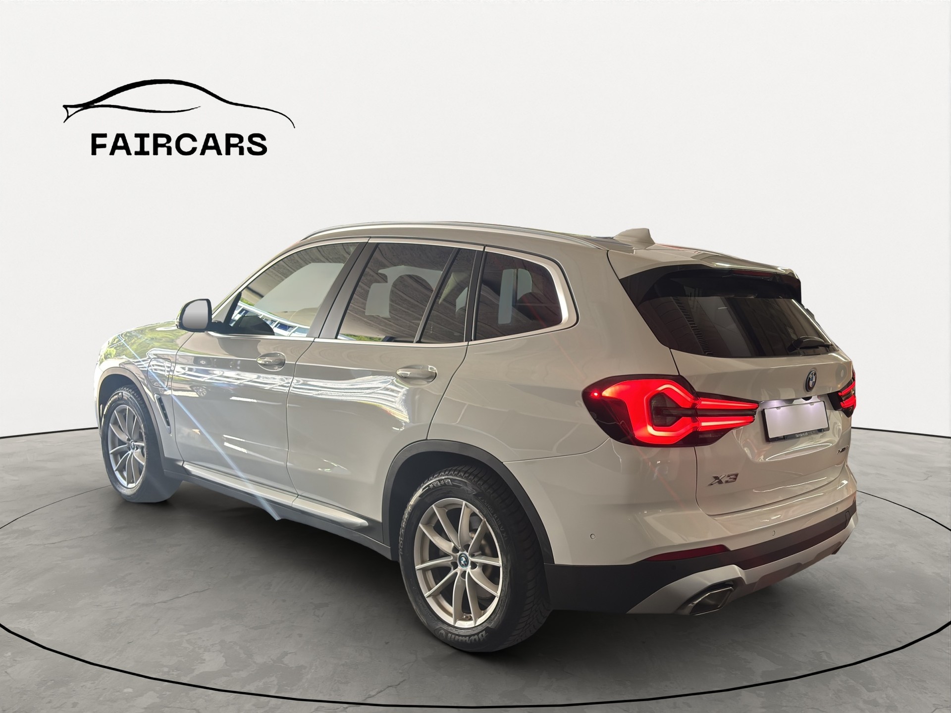 BMW X3 xDrive 30e-image-2