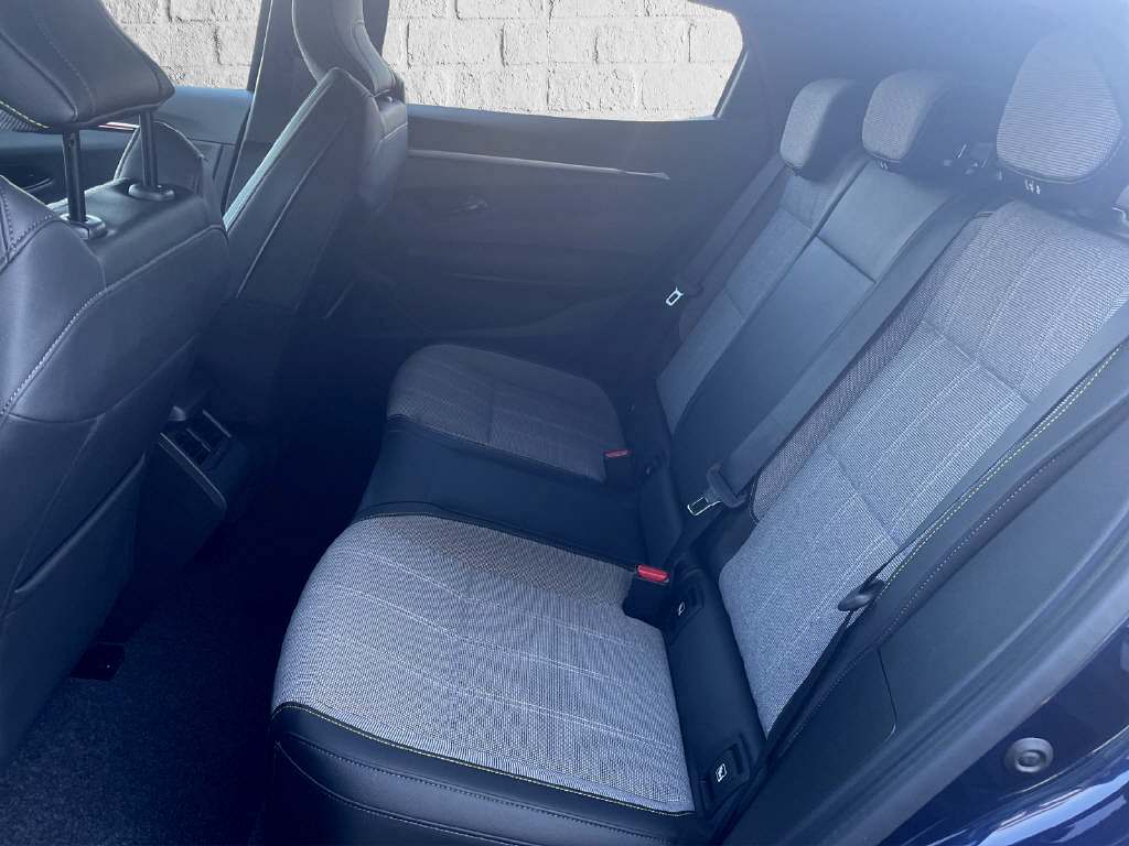 RENAULT Megane E-Tech 100% electric techno 220 PS Comfort Range-image-11