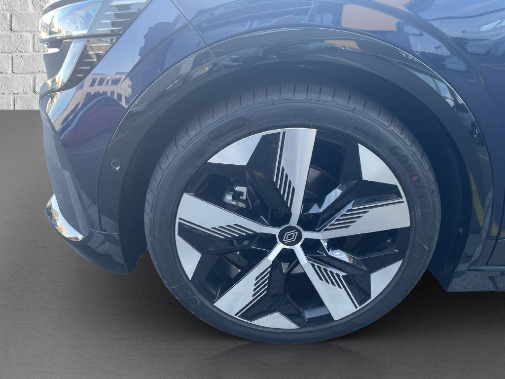 RENAULT Megane E-Tech 100% electric techno 220 PS Comfort Range-image-12
