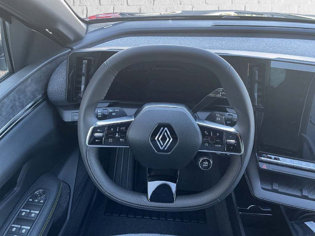 RENAULT Megane E-Tech 100% electric techno 220 PS Comfort Range-image-9