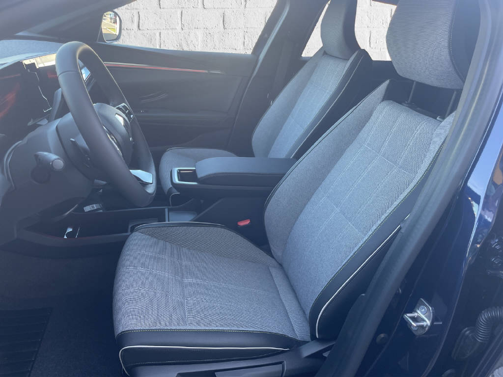 RENAULT Megane E-Tech 100% electric techno 220 PS Comfort Range-image-5