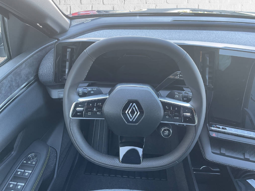 RENAULT Megane E-Tech 100% electric techno 220 PS Comfort Range-image-9