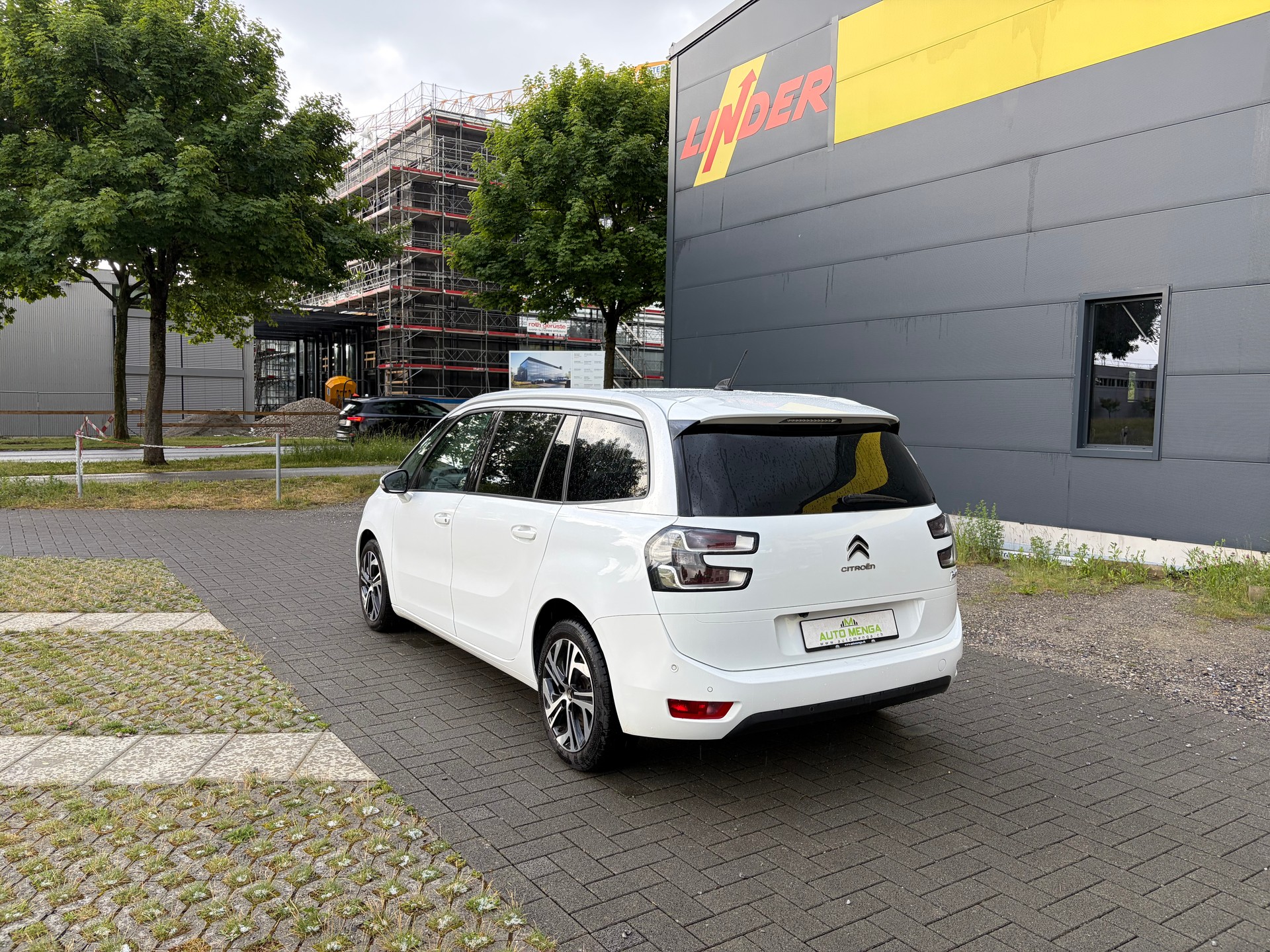 CITROEN Grand C4 Picasso 1.6 BlueHDi Feel Edition EAT6-image-7