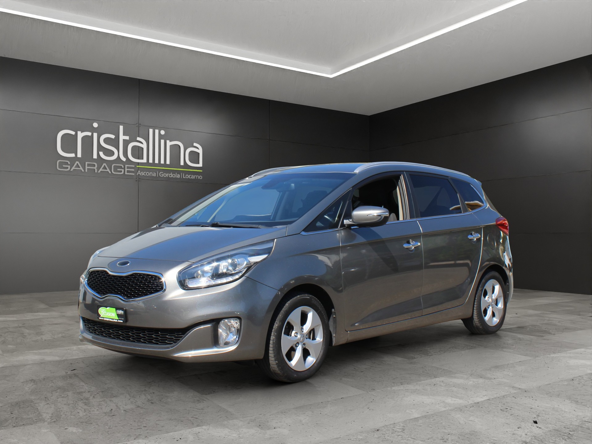 KIA Carens 1.6 GDi Trend-image-0