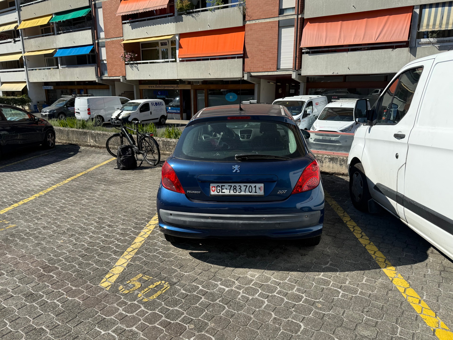 PEUGEOT 207-image-3