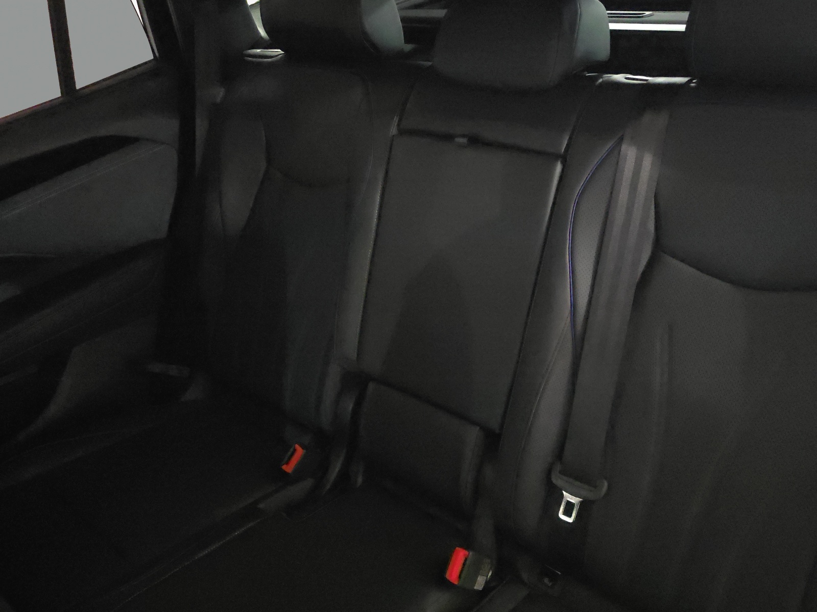 VW Tayron 2.0 TSI R-Line DSG 4Motion-image-11