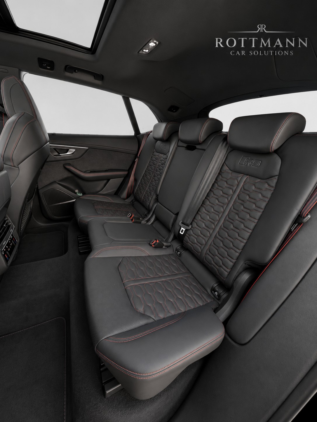 AUDI RSQ8 quattro tiptronic-image-11