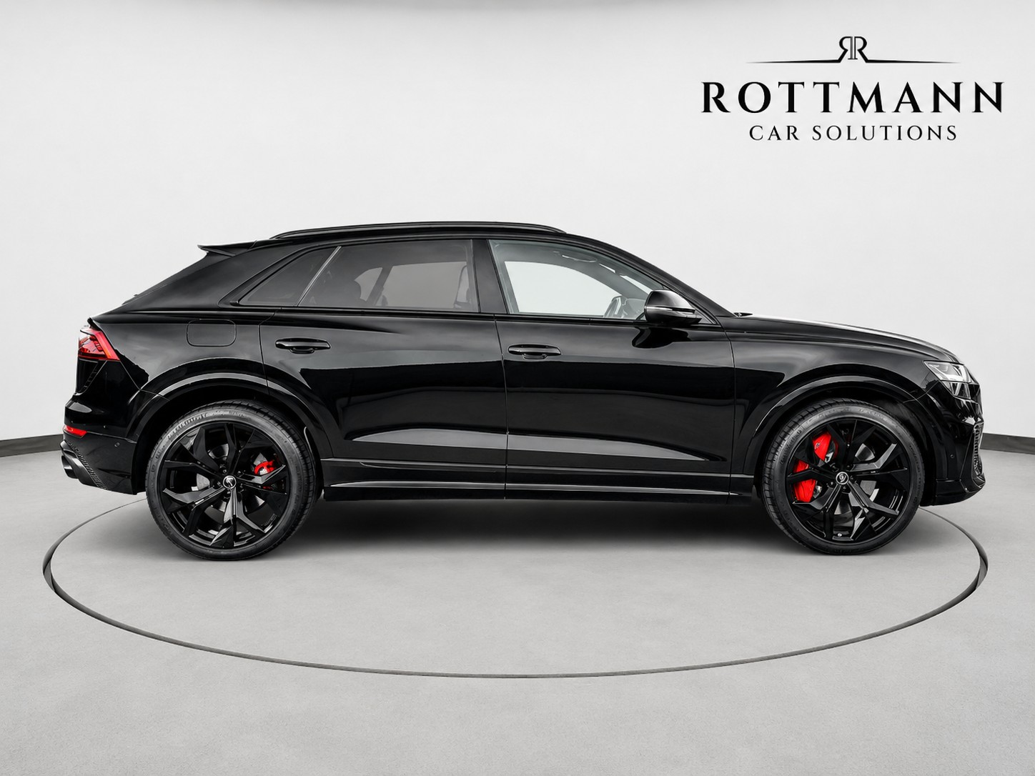 AUDI RSQ8 quattro tiptronic-image-4