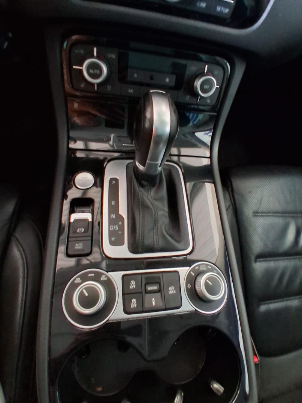 VW Touareg 3.0 V6 TDI 262 BMT TT 4Xm-image-15