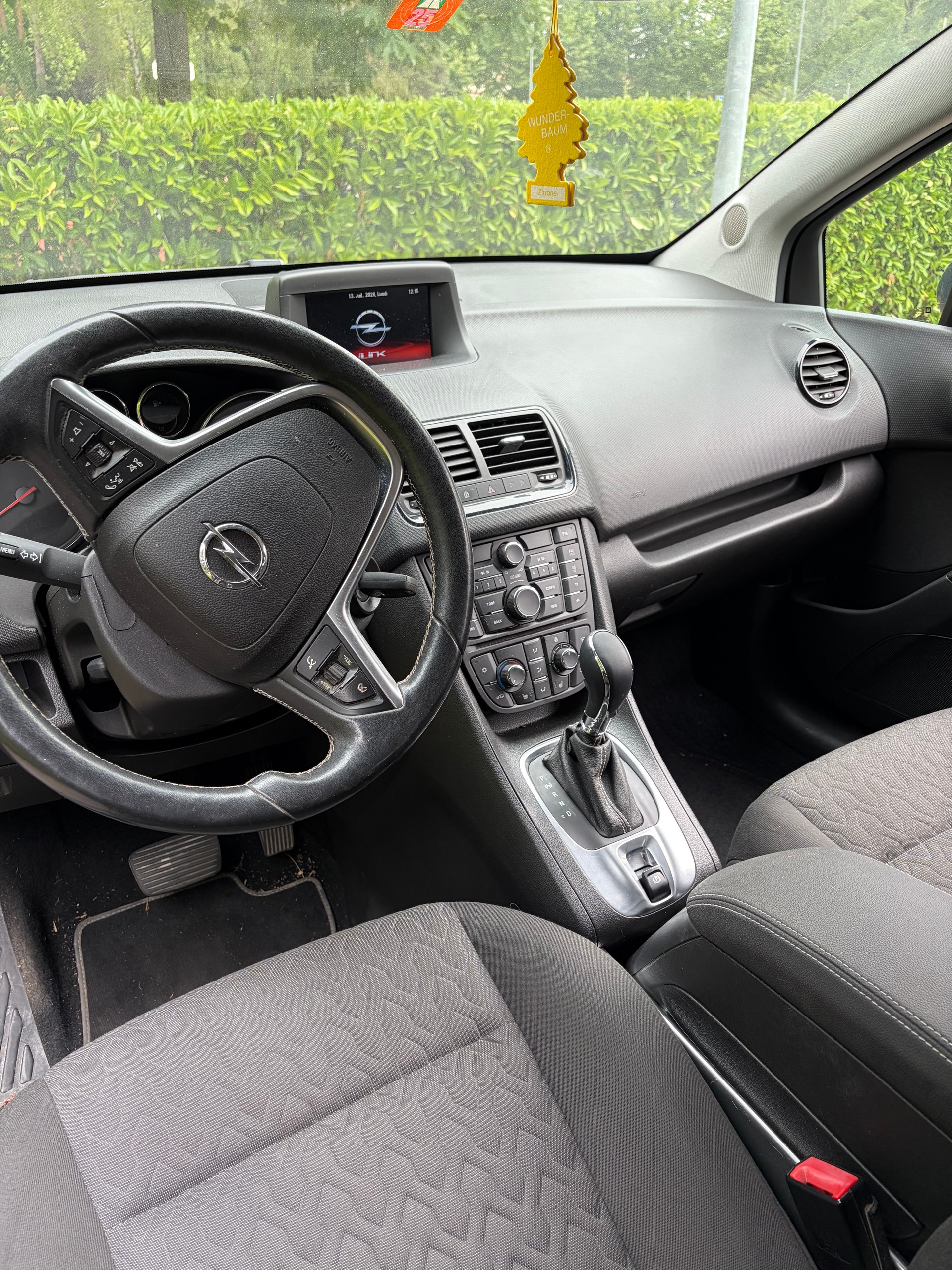 OPEL Meriva 1.4 Turbo Drive Automatic-image-9
