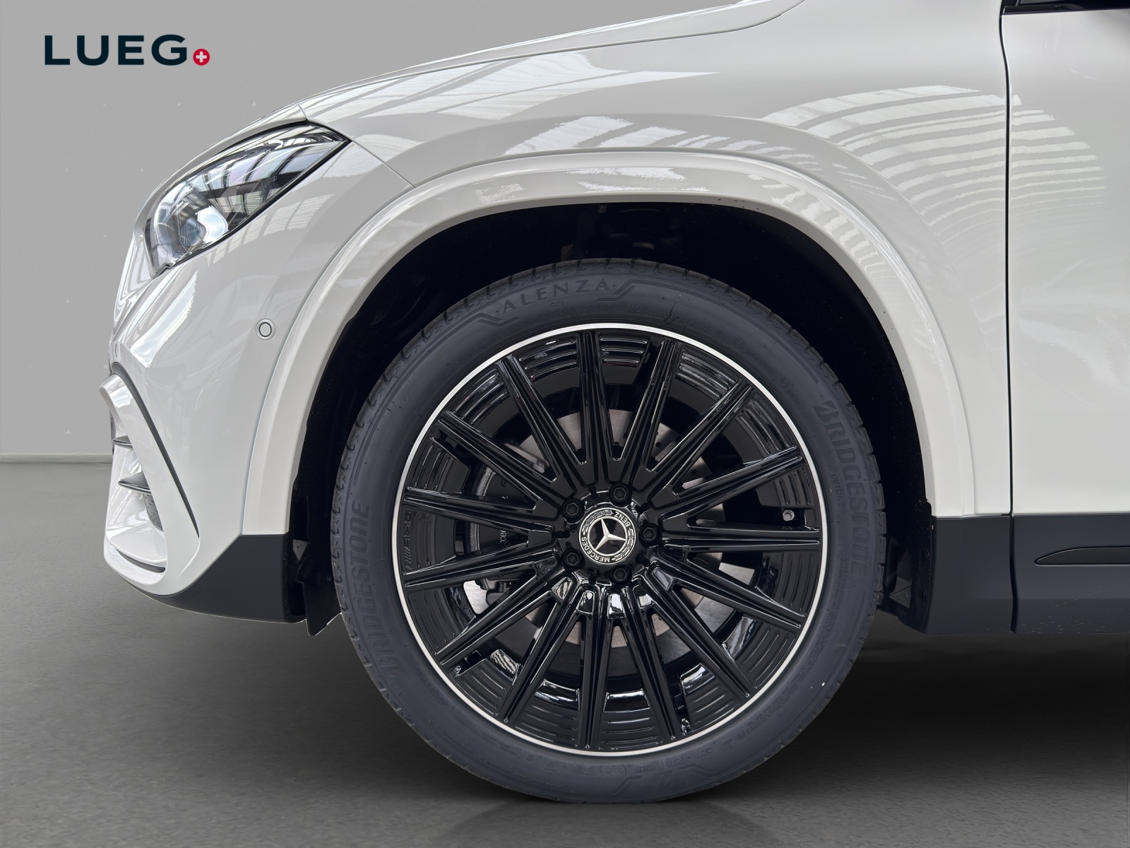 MERCEDES-BENZ GLA 220d 4Matic 8G-DCTSwiss Star-image-7