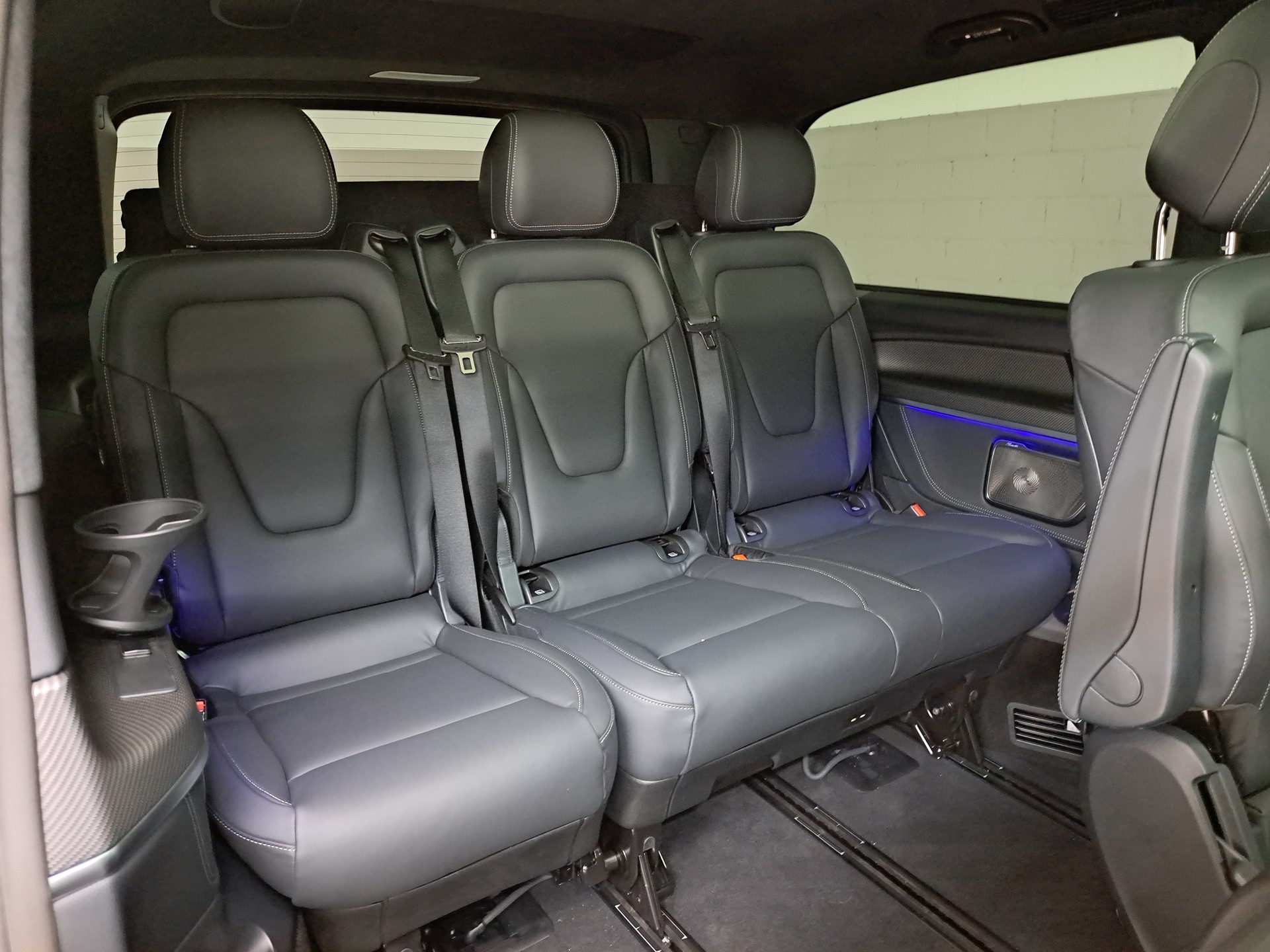 MERCEDES-BENZ V 300 d 4MATIC EXCLUSIVE Swiss Edition 3200mm L-image-7