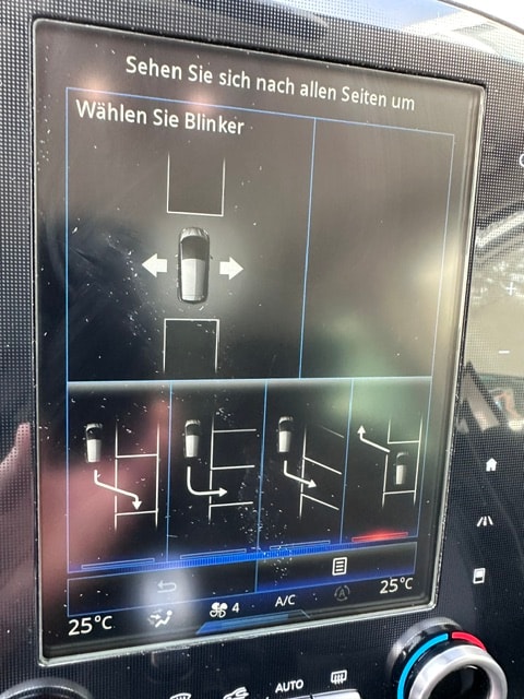 RENAULT Scénic 1.6 dCi Bose EDC-image-22
