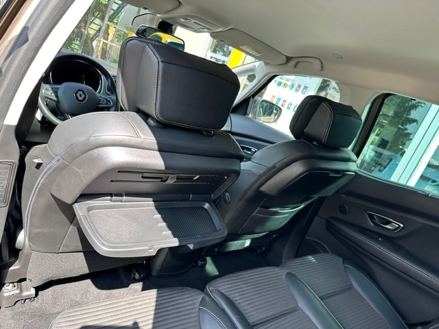 RENAULT Scénic 1.6 dCi Bose EDC-image-11