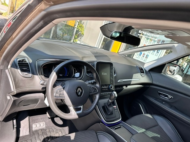 RENAULT Scénic 1.6 dCi Bose EDC-image-15