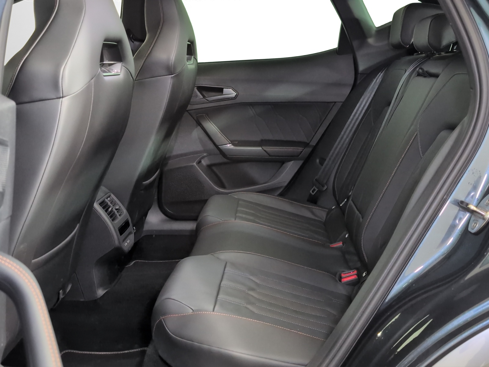 CUPRA Formentor 1.4 e-HYBRID pHEV VZ DSG-image-7