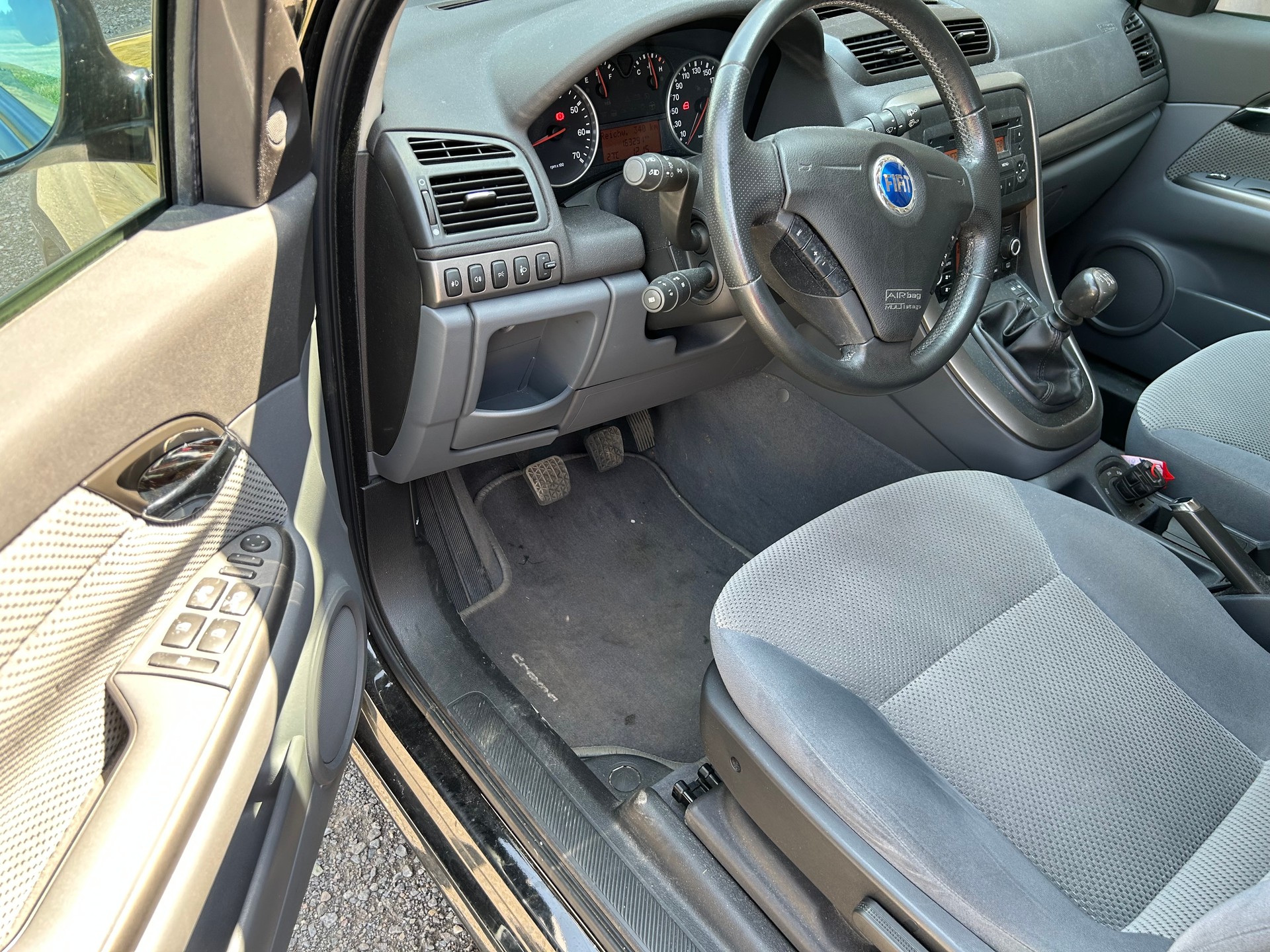 FIAT Croma 1.9 16V JTD Emotion mit frische Ab MFK +service-image-11