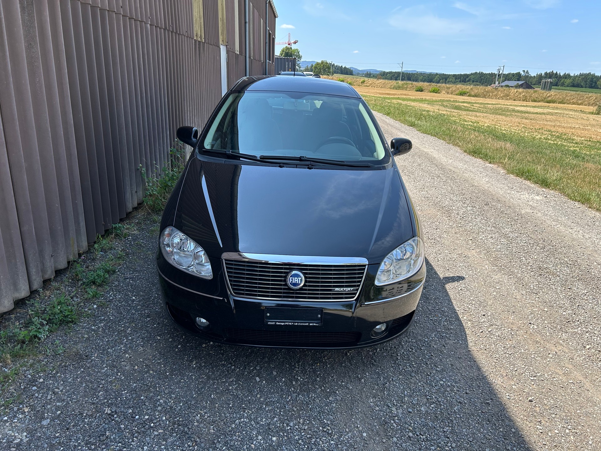 FIAT Croma 1.9 16V JTD Emotion mit frische Ab MFK +service-image-1