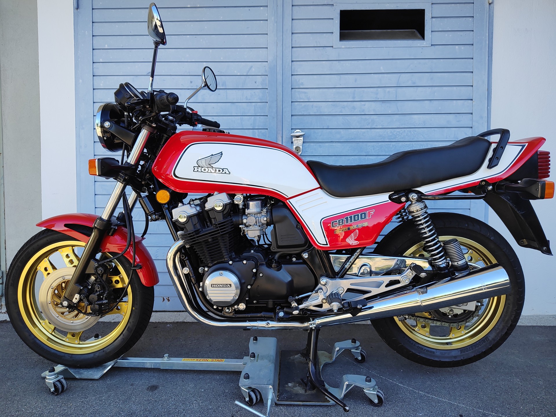 HONDA CB 1100 F