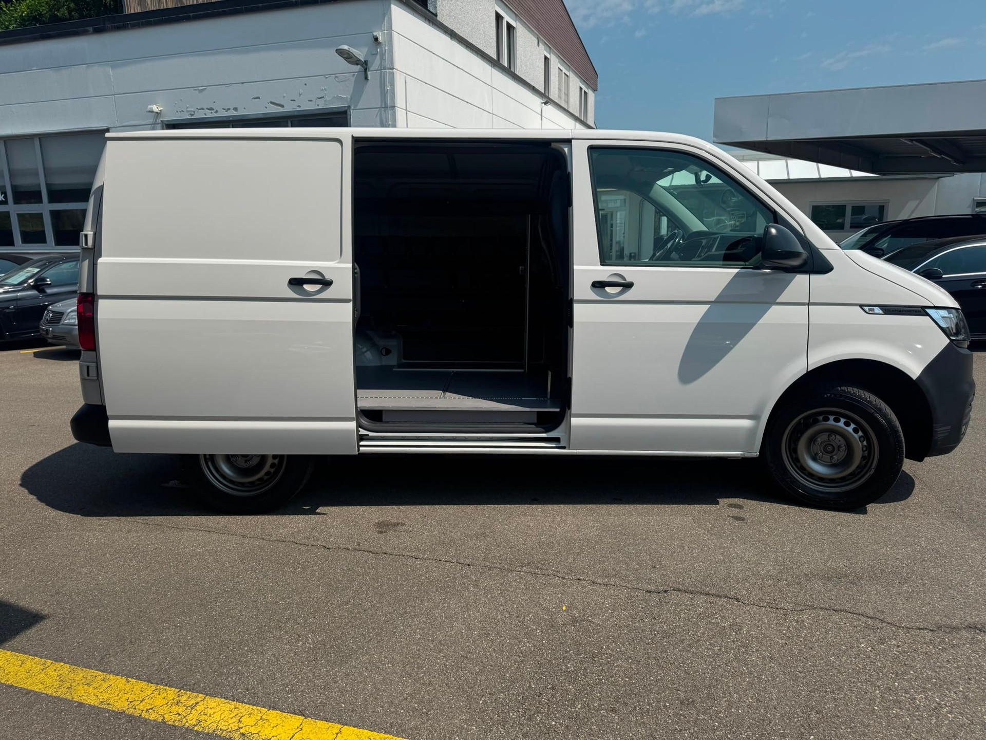 VW T6.1 2.0 TDI-image-5