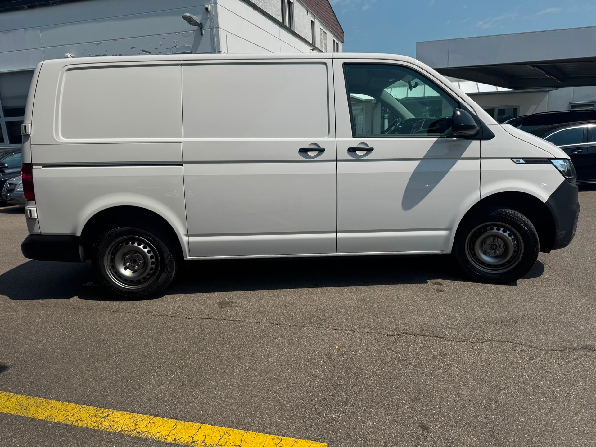 VW T6.1 2.0 TDI-image-4