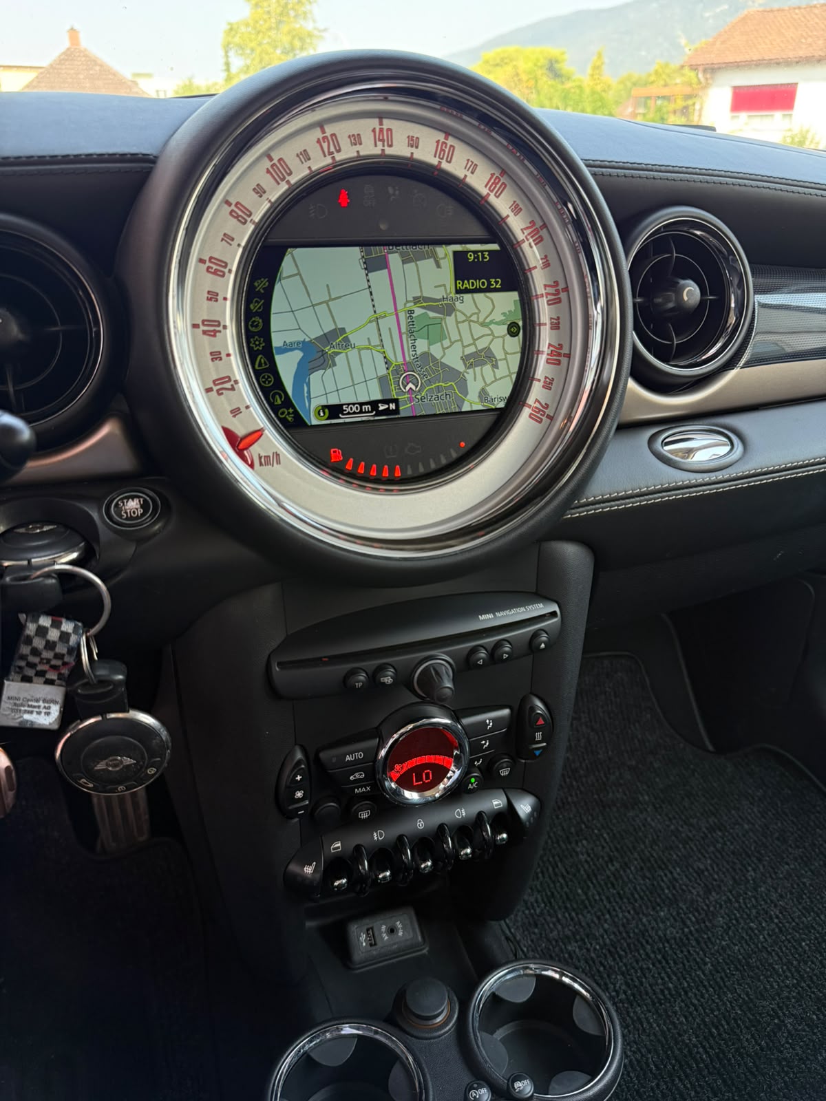 MINI Clubman Cooper S-image-12