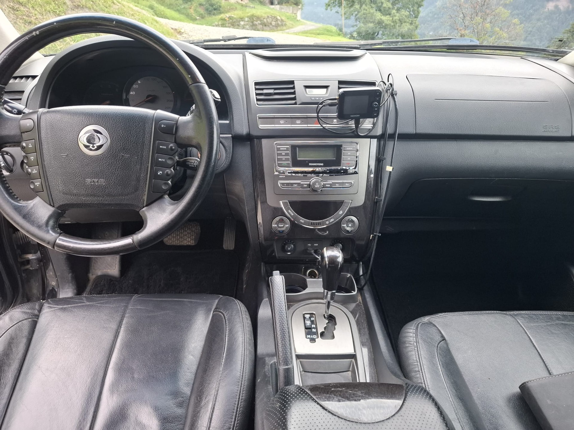 KGM-SsangYong RX 200 e-XDi-image-2