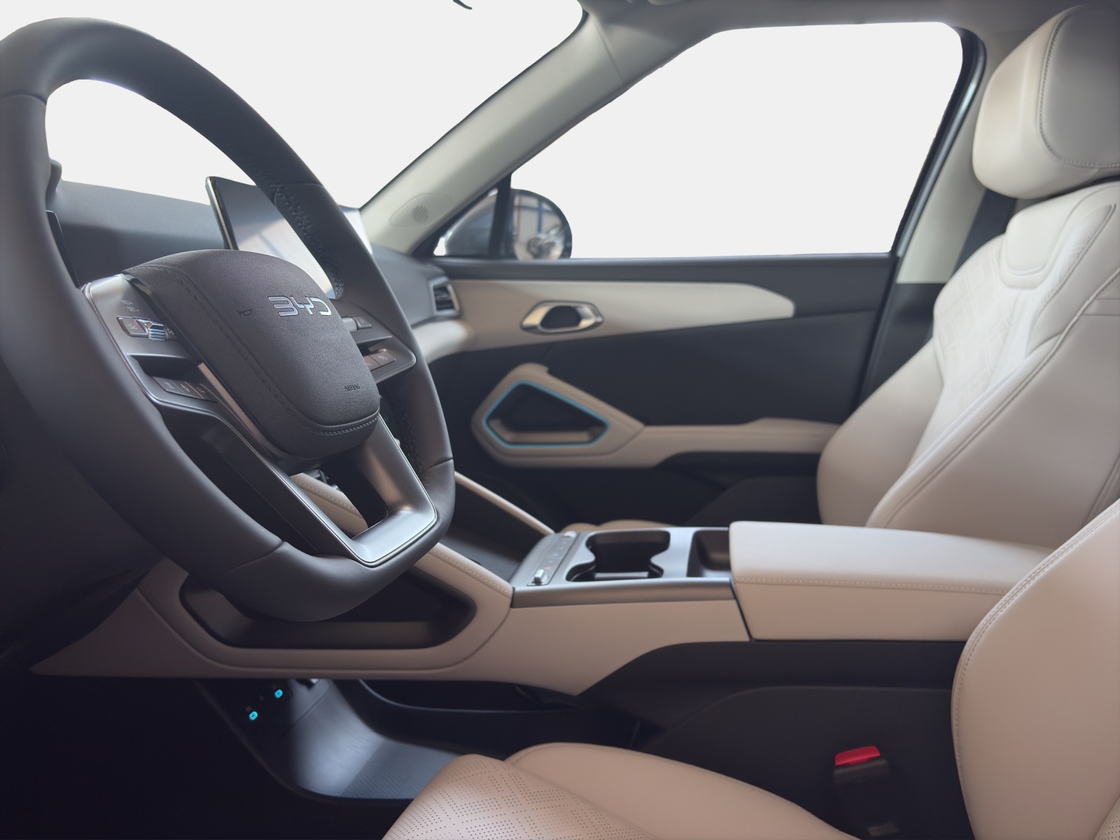 BYD Atto 2 DM-i Boost-image-9