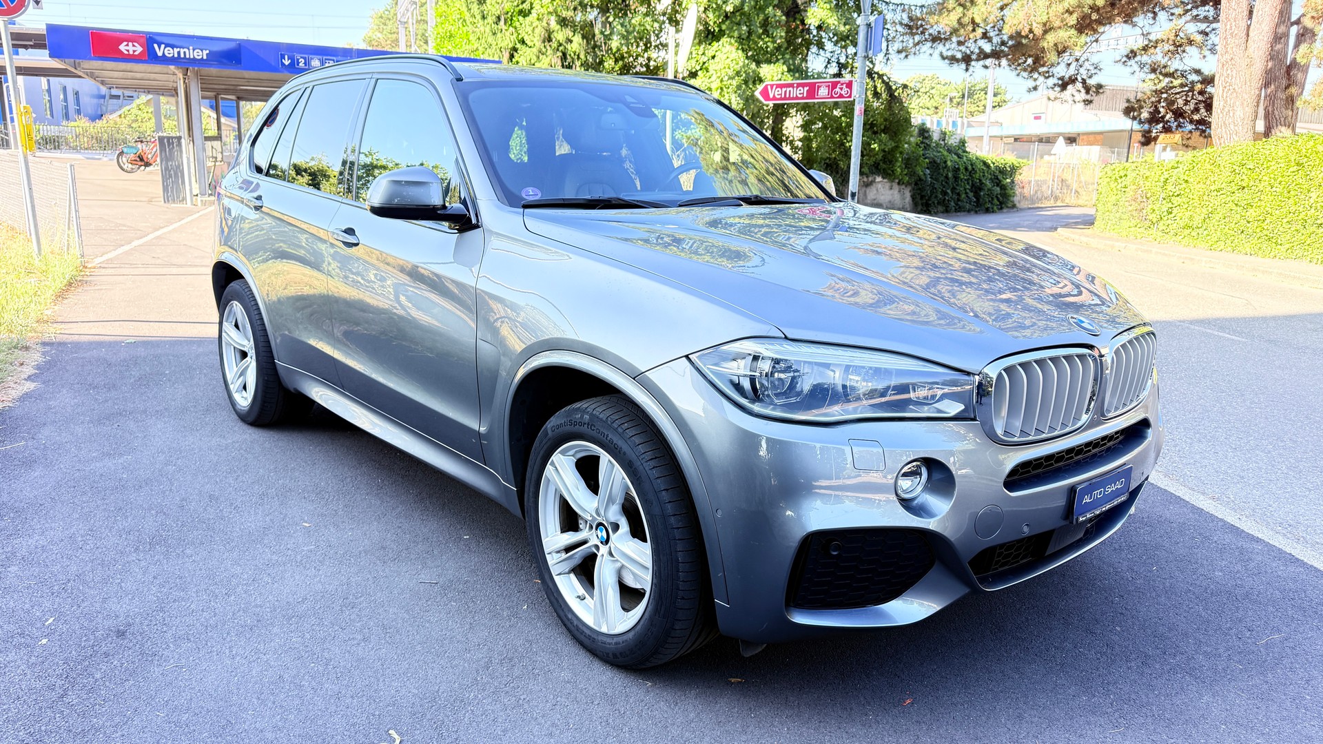 BMW X5 xDrive 40e iPerformance Pure M Sport Steptronic-image-1
