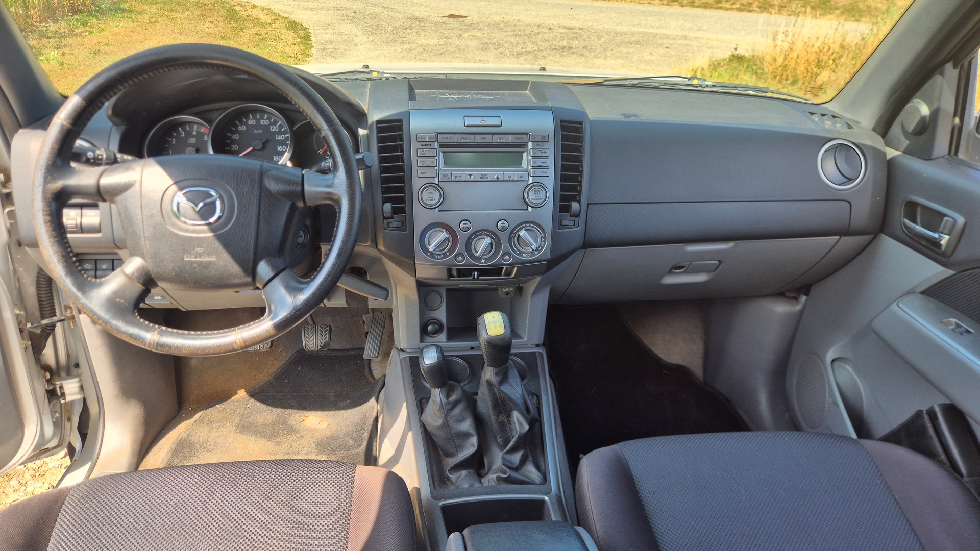 MAZDA BT-50 2.5 CD Tornado 4x4-image-7