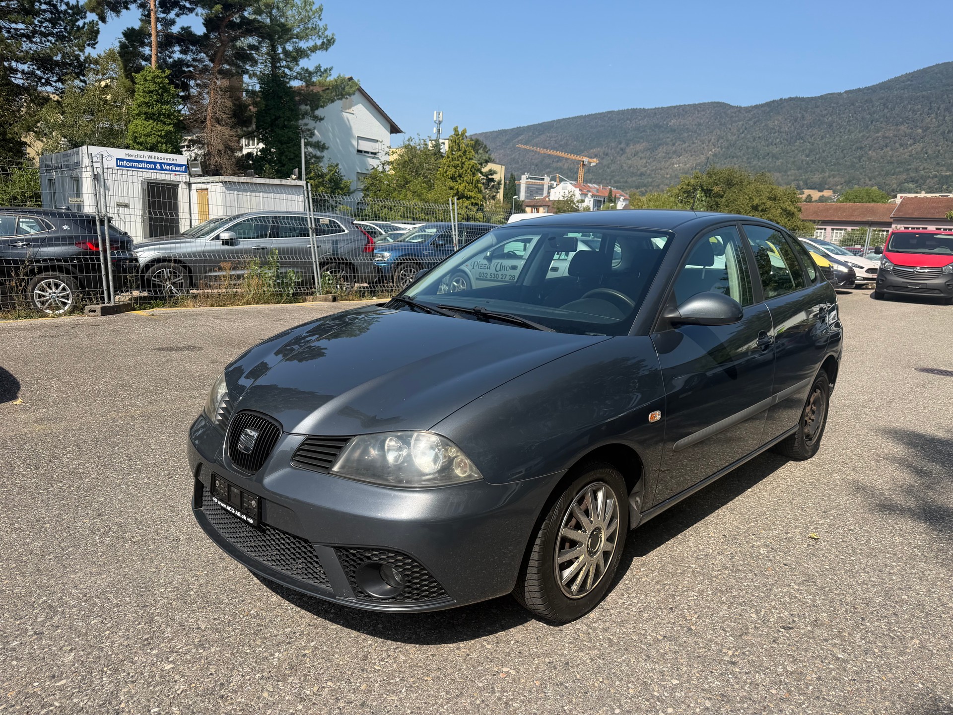 SEAT Ibiza 1.4 16V Reference ** Klima-auto ** 04x Airbag ** Frisch Ab MFK-image-0