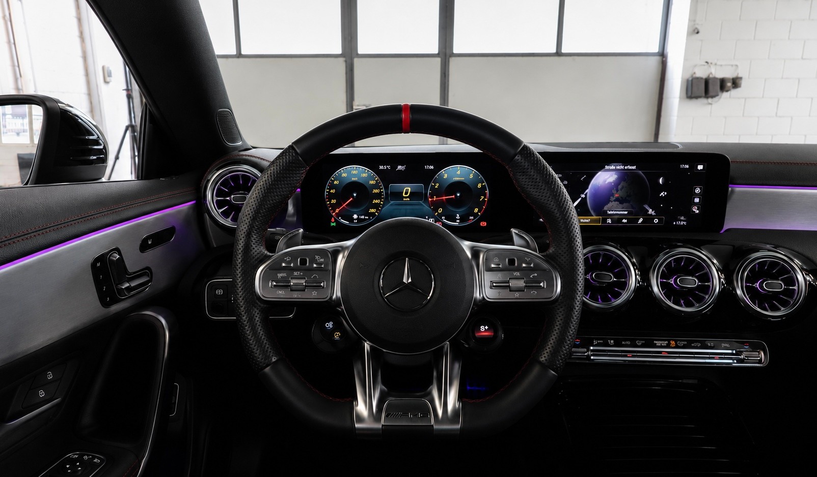 MERCEDES-BENZ CLA 35 AMG 4Matic 7G-DCT-image-6