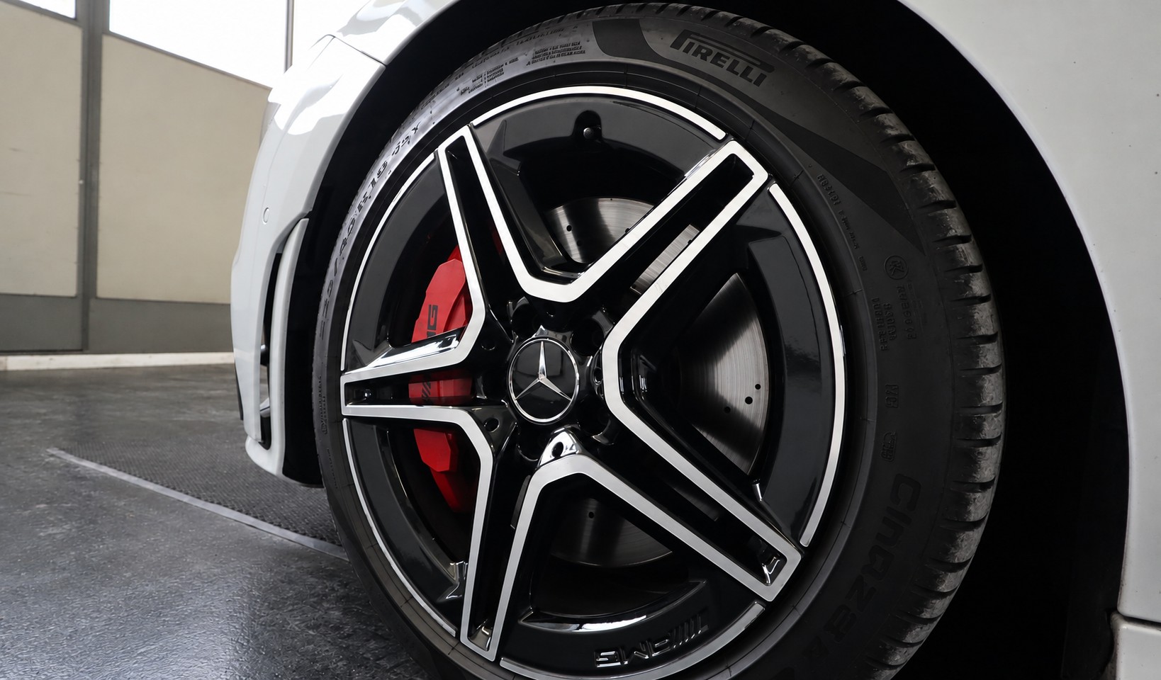 MERCEDES-BENZ CLA 35 AMG 4Matic 7G-DCT-image-20